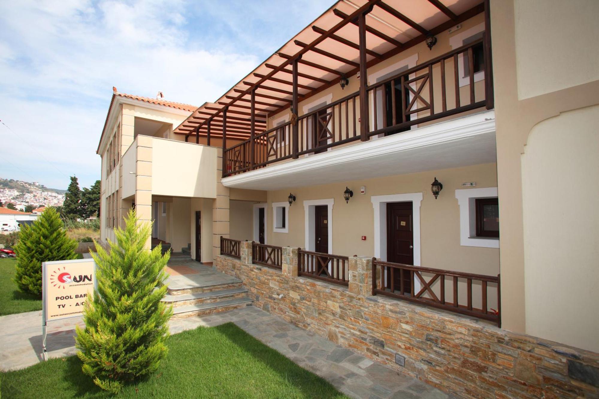 Sun Accommodation Skopelos stad Exteriör bild