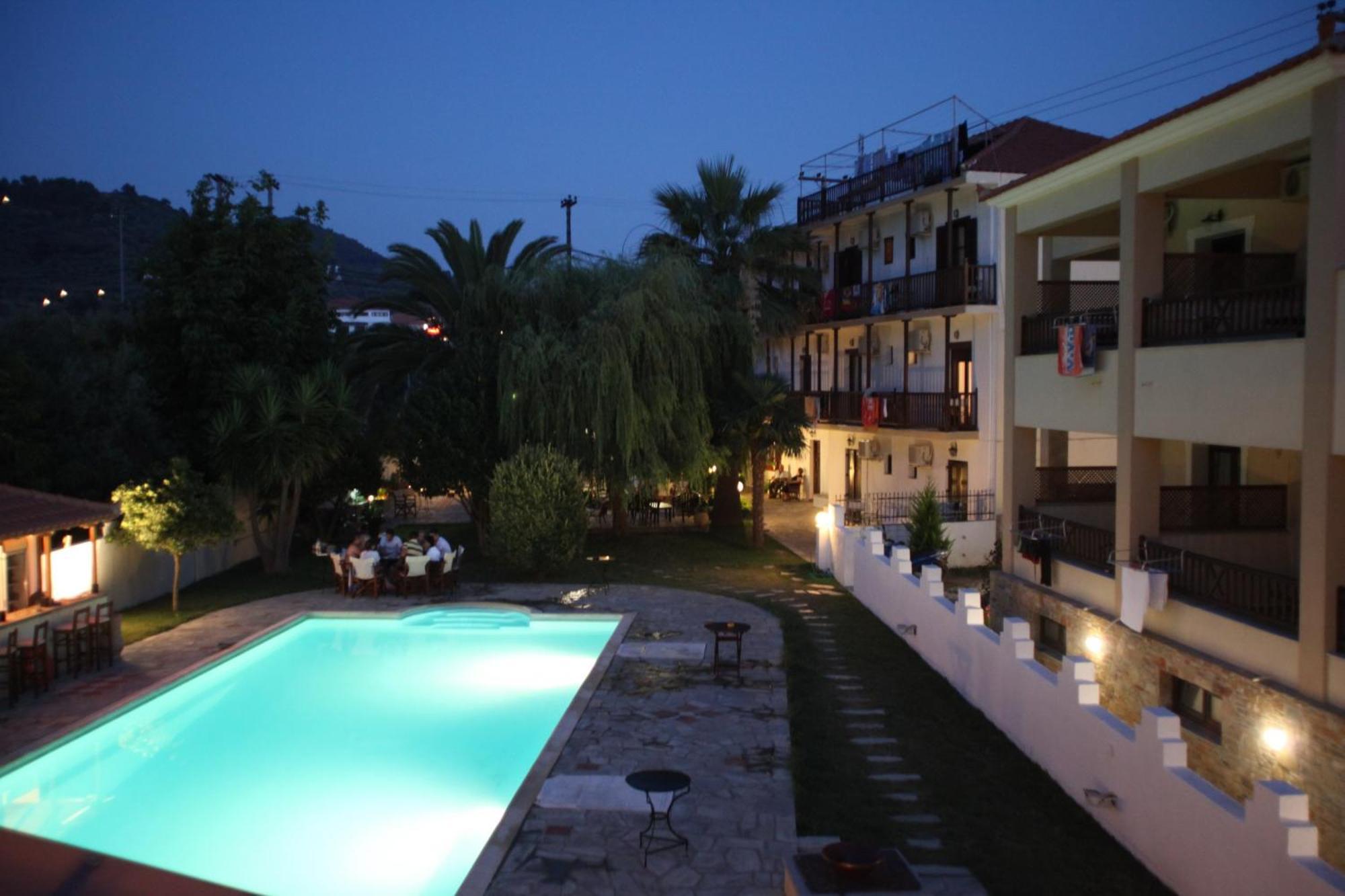 Sun Accommodation Skopelos stad Exteriör bild
